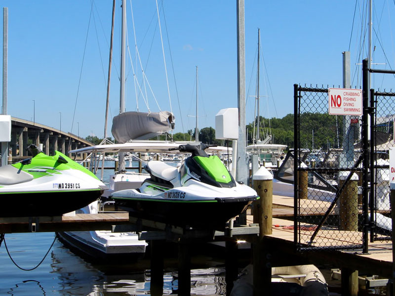 South River Jet Ski offers multiple 2 person Jet Ski's. Come spend a day Jet Skiing on the South River.